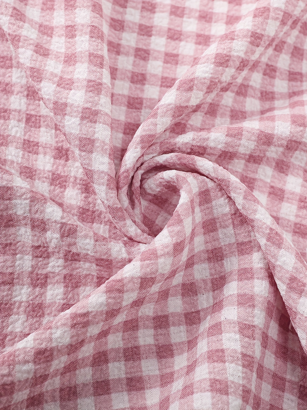 Pyjama grande taille à carreaux, manches courtes, porté de face