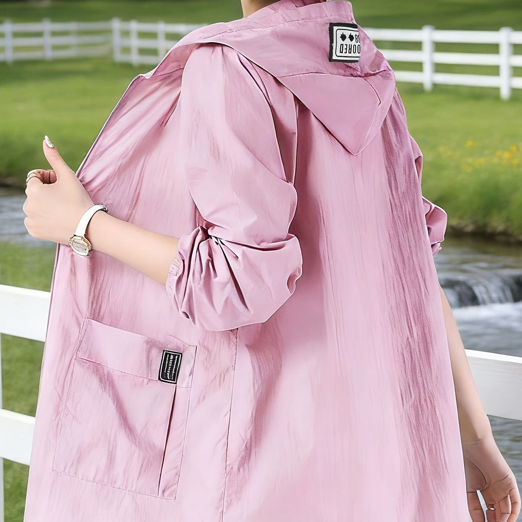 Veste grande taille, fermeture zippée, capuche, tissu léger, vu de dos