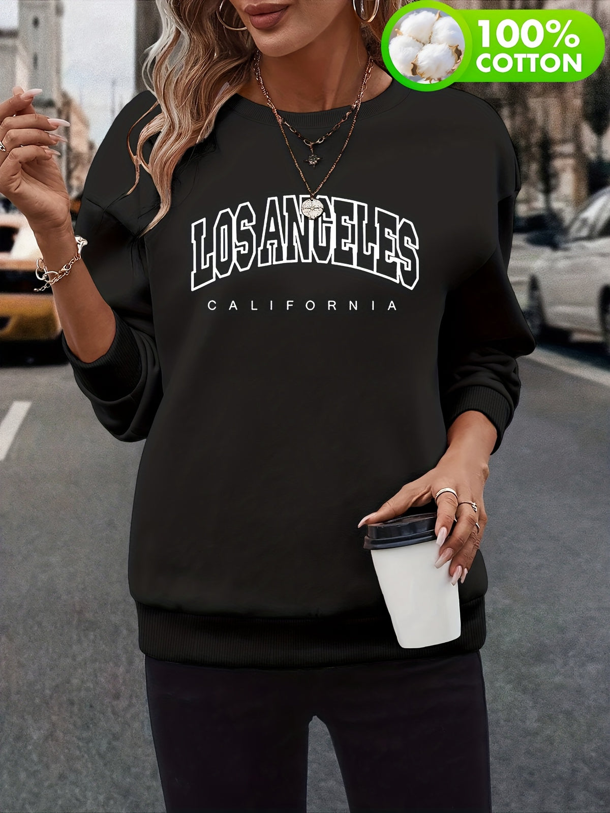 Sweat grande taille, col rond, capuche, toucher naturel, mise en situation