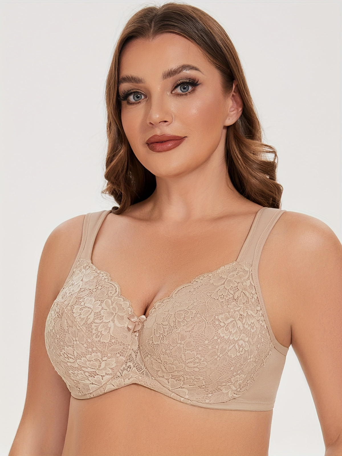 Soutien-gorge en dentelle florale grande taille — 39 tailles