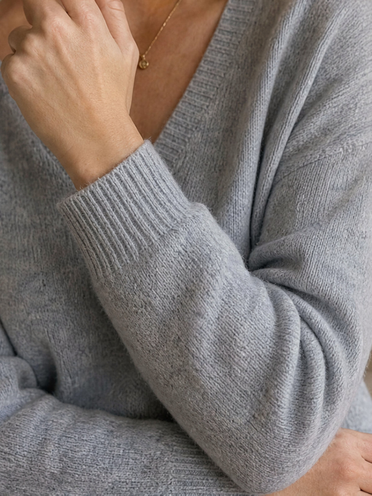 Pull grande taille en laine, coupe ample, manches longues, tenue chaude, vu de dos