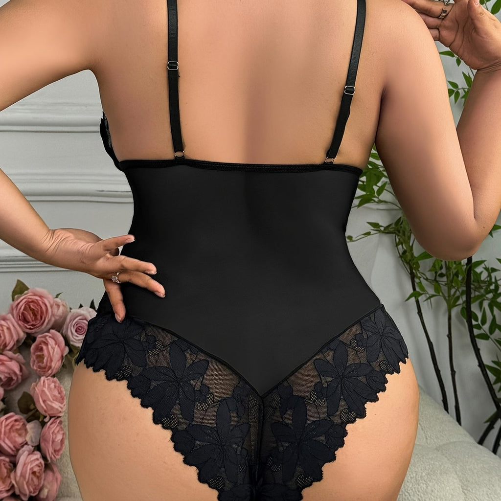 Body gainant grande taille en dentelle, effet ajouré, ligne affirmée — composition : 95% Polyester, 5% Élasthanne