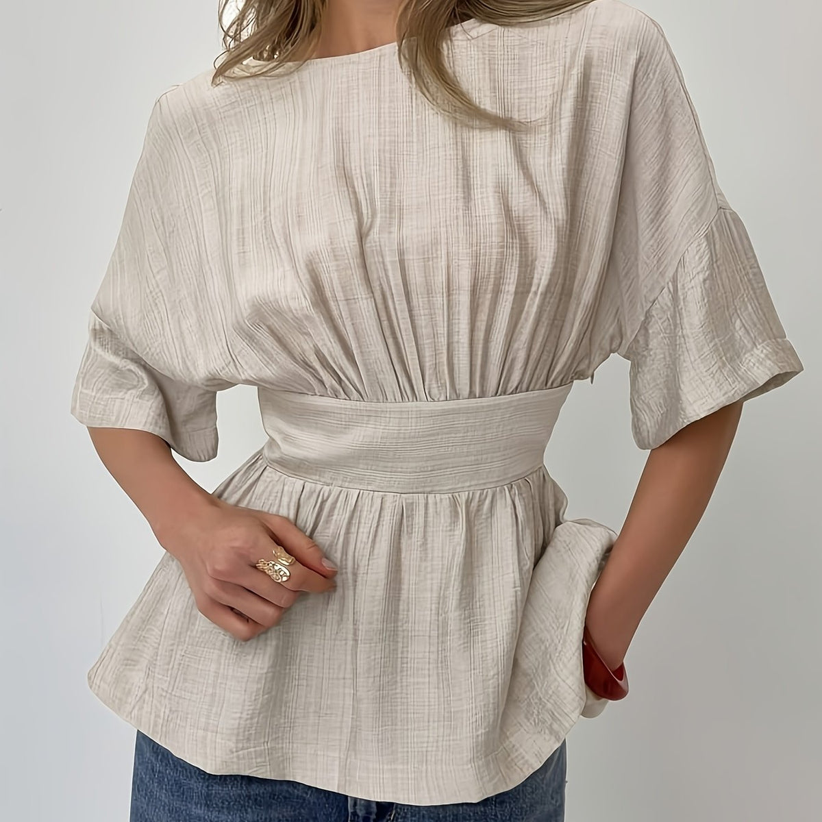 Chemise grande taille, coupe oversize, épaules dénudées — matière : polyester Image
