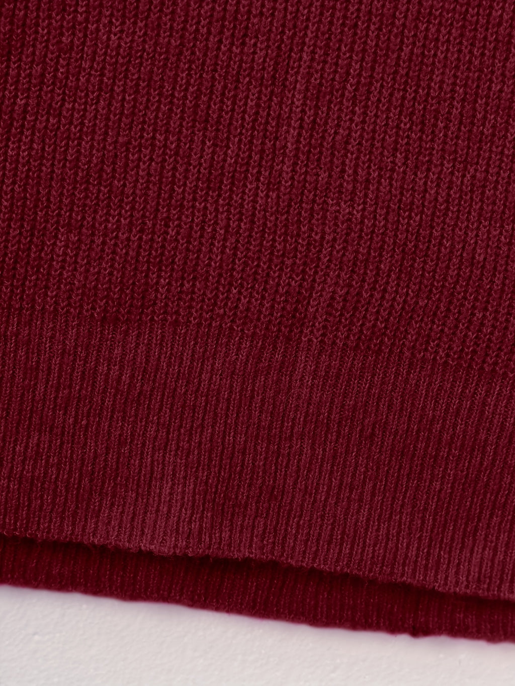 Pull grande taille en maille, maille souple, chaleur d'hiver, détail du tissu