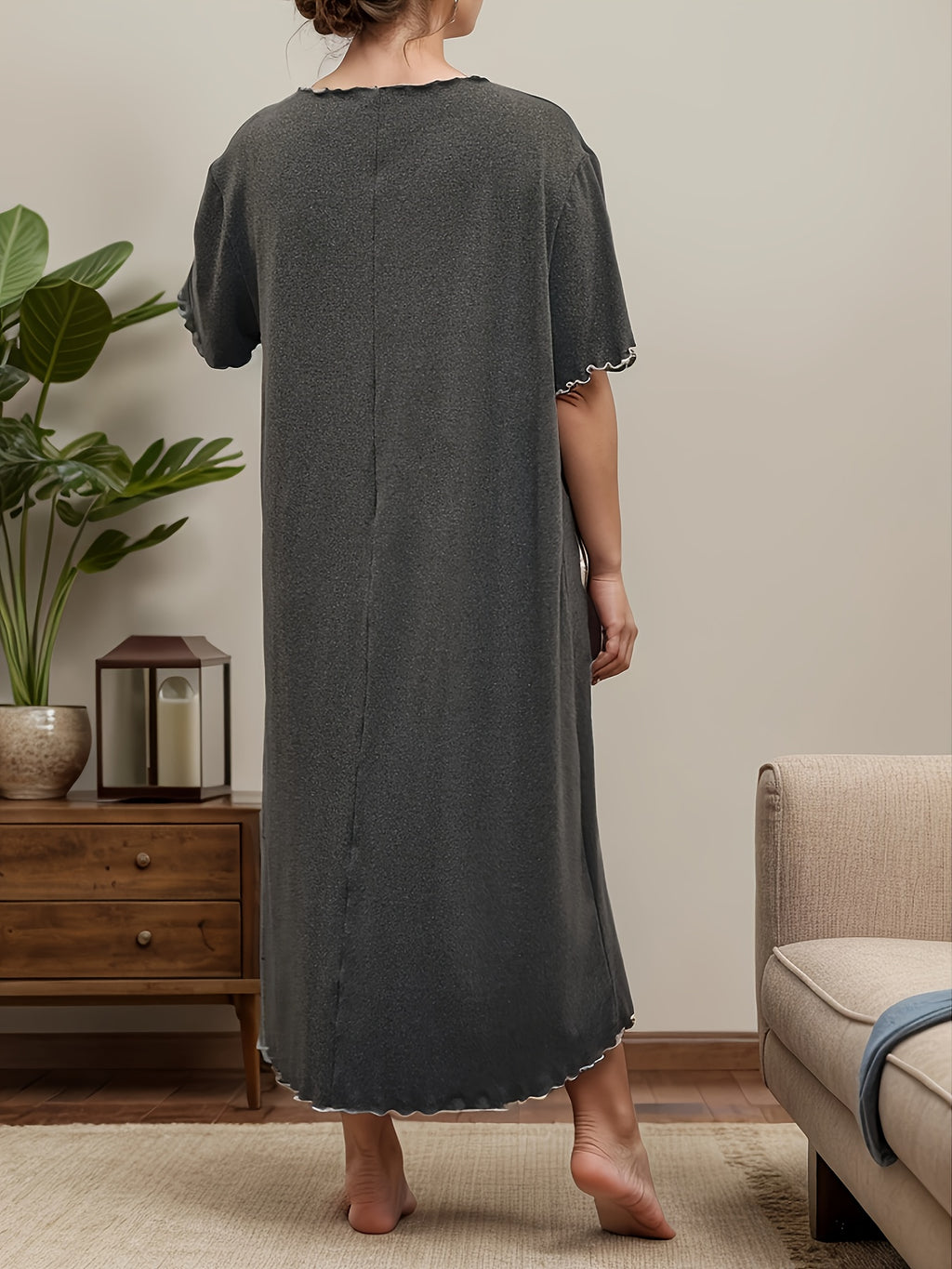 Chemise de nuit grande taille — Liseré ivoire et trois nœuds