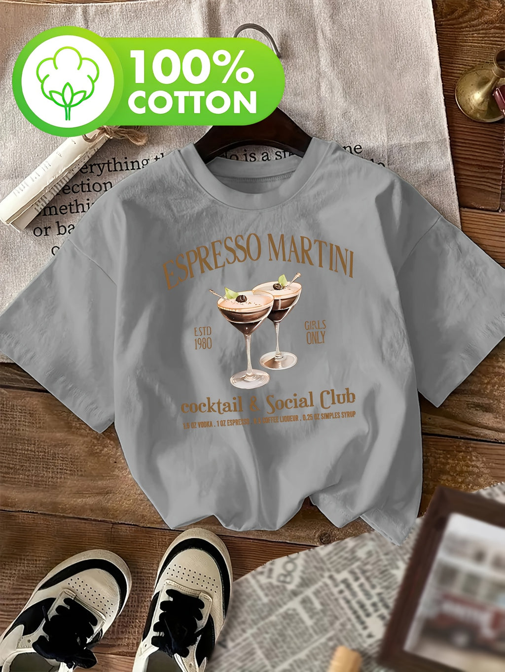 T-shirt grande taille, col rond, manches courtes, toucher naturel, porté de face