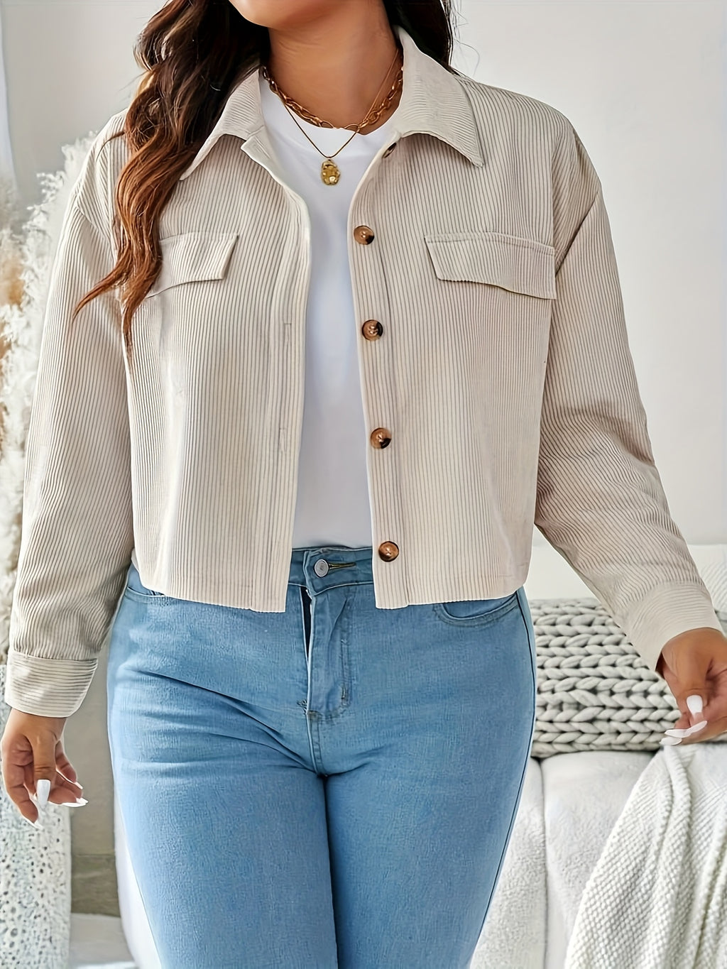 Veste grande taille en velours côtelé à rayures, coupe ample, col — composition : 90% Polyester, 10% Élasthanne
