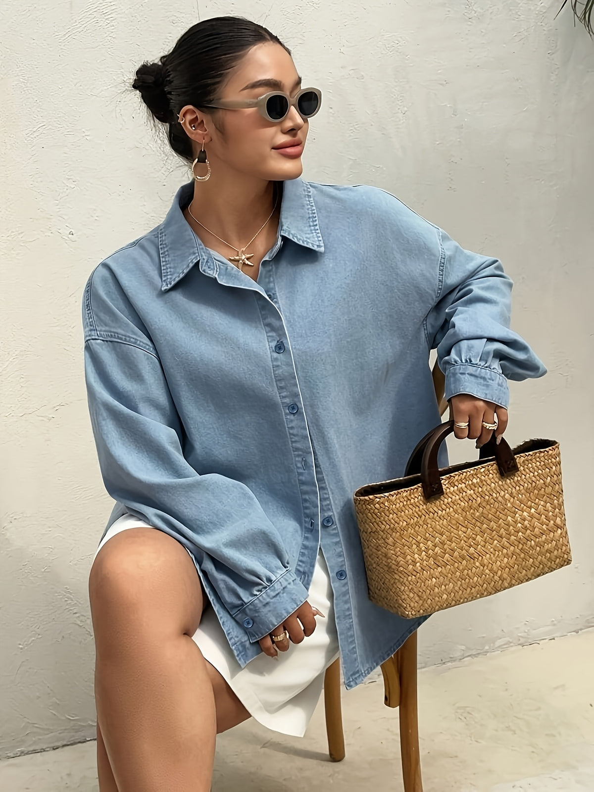 Chemise grande taille, coupe oversize, tenue franche