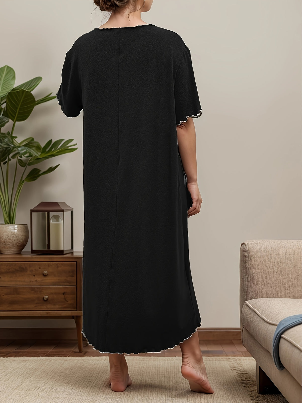 Chemise de nuit grande taille — Liseré ivoire et trois nœuds