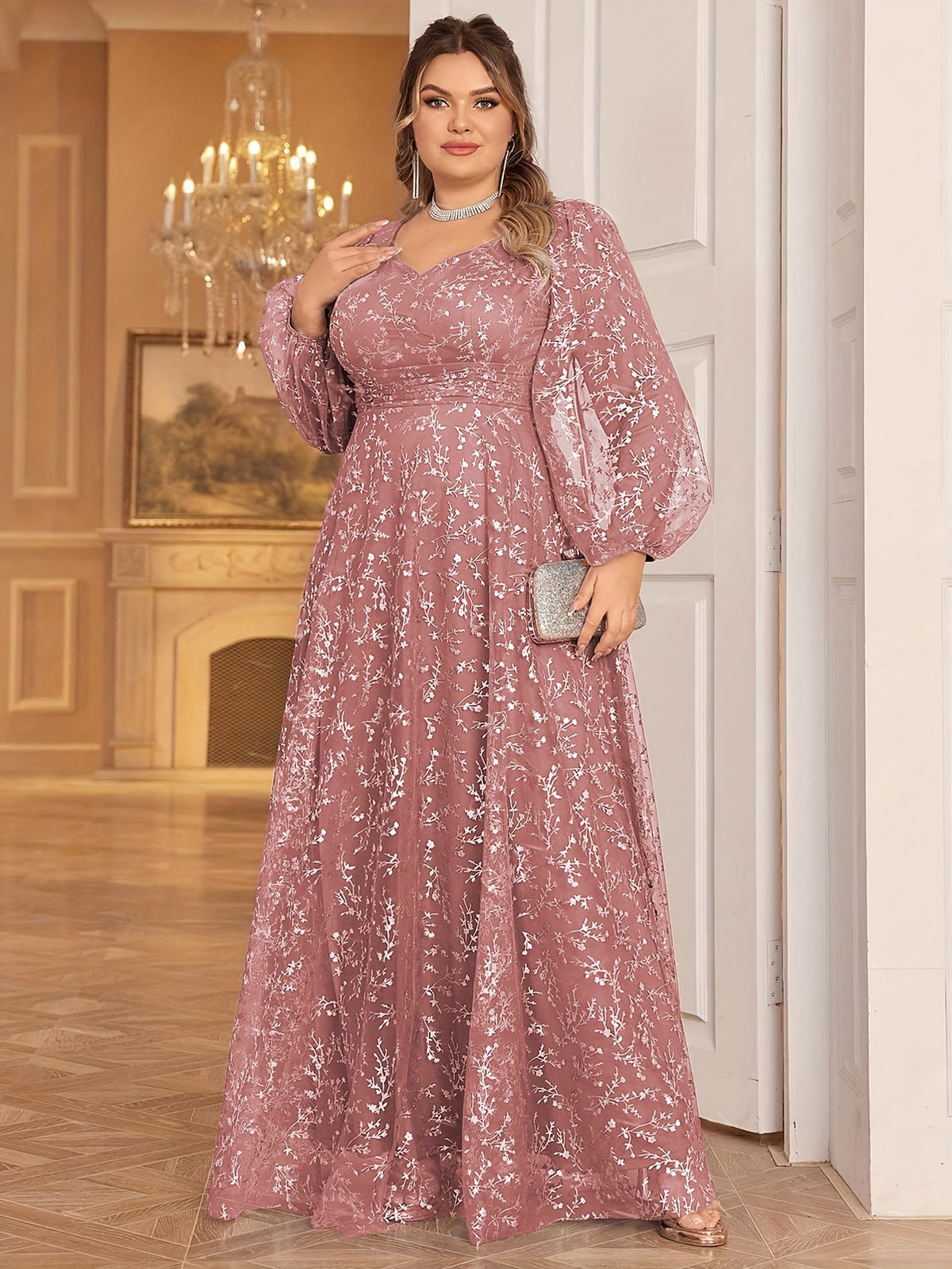 Robe de cérémonie grande taille, tulle à branches de sequins