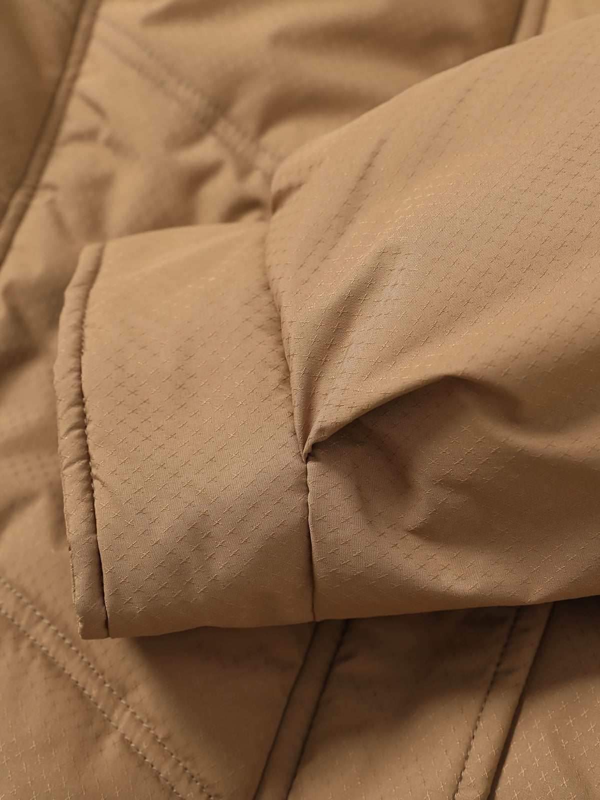 Manteau grande taille, fermeture zippée, chaleur d'hiver, matelassé, mise en situation