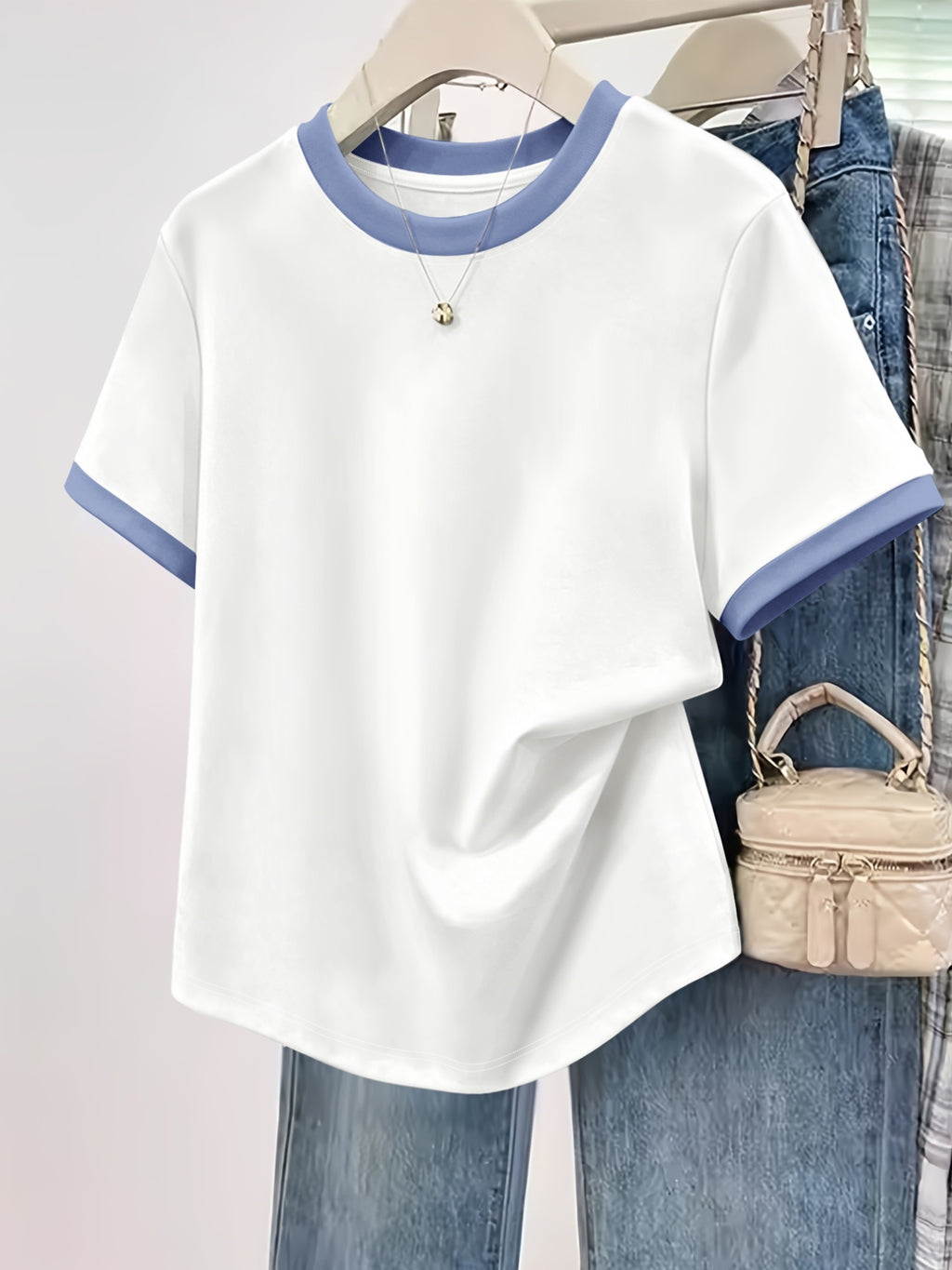 T-shirt grande taille, col rond, manches courtes, esprit décontracté, autre coloris