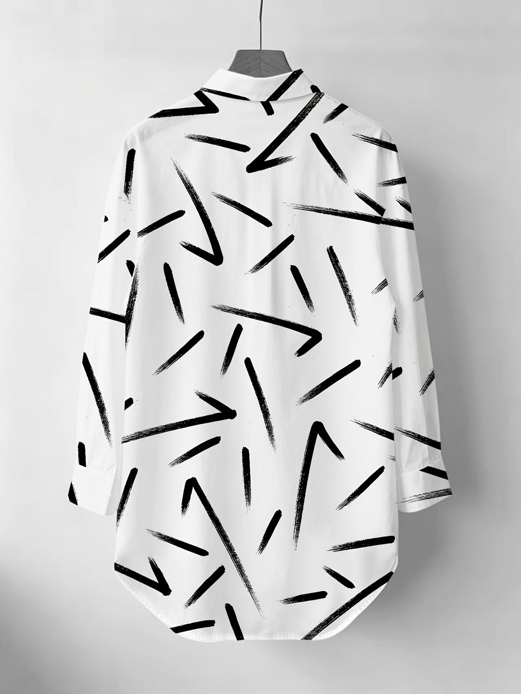 Chemise grande taille, coupe oversize, fente latérale, vu de dos