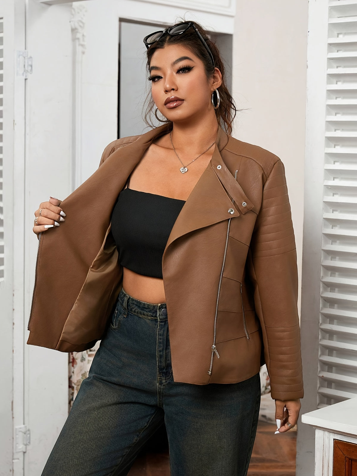 Veste grande taille, porté de face