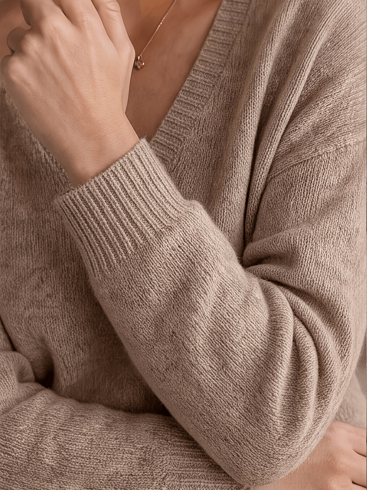 Pull grande taille en laine, coupe ample, manches longues, tenue chaude, vu de dos