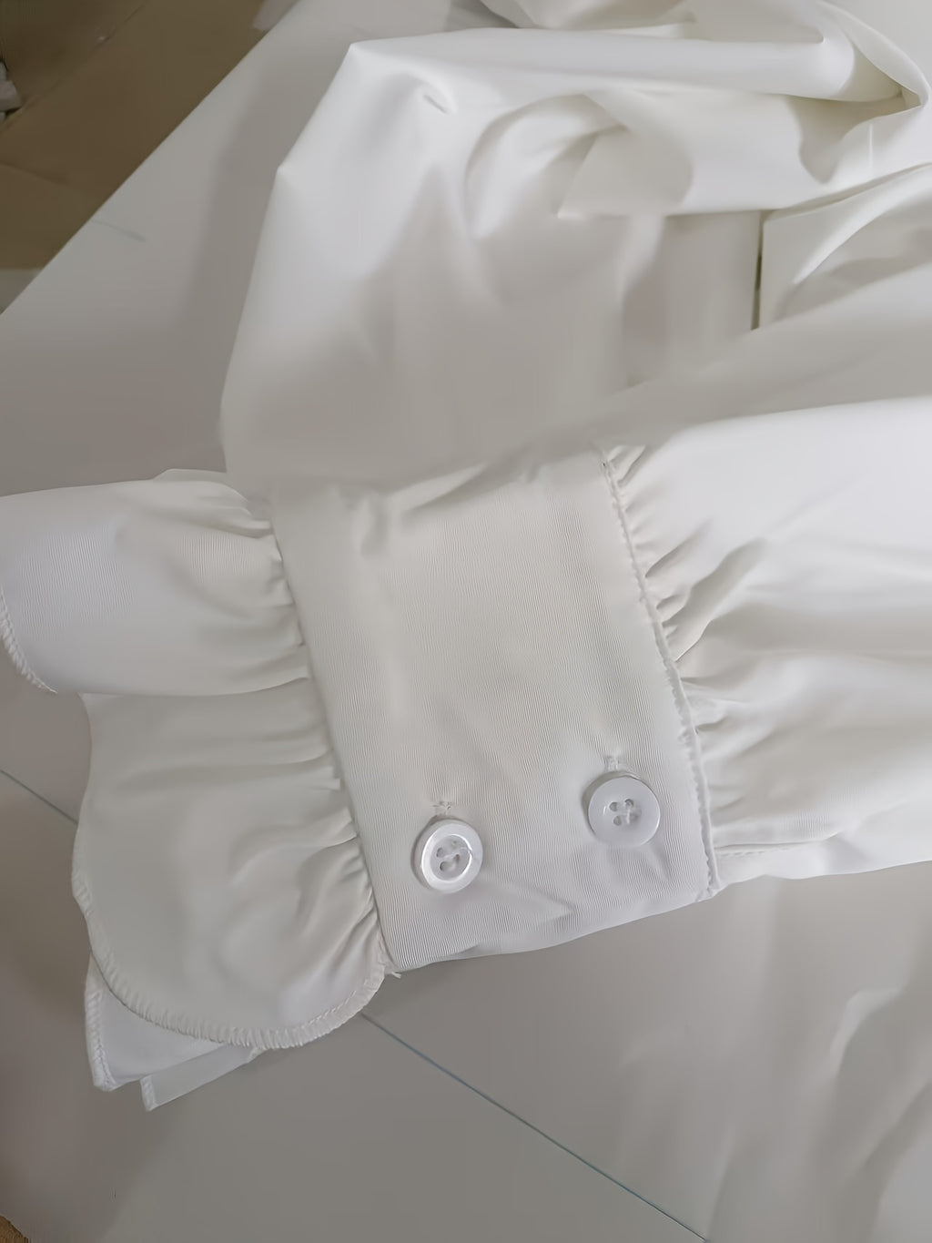 Chemise grande taille, col montant, volants — composition : 95% Polyester, 5% Élasthanne