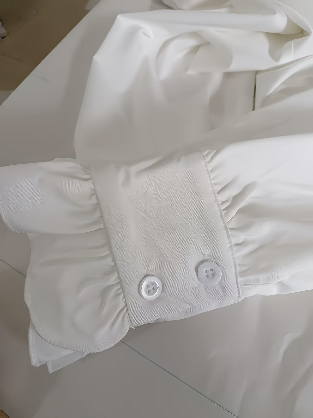 Chemise grande taille, col montant, volants — composition : 95% Polyester, 5% Élasthanne