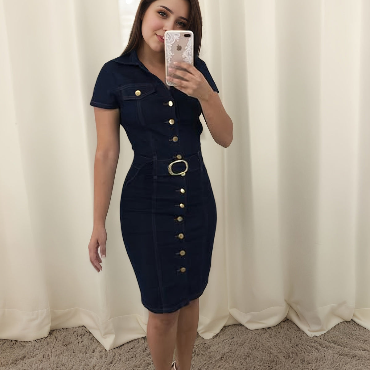 Robe grande taille, ceinture assortie, manches courtes, tenue franche — matière : polyester