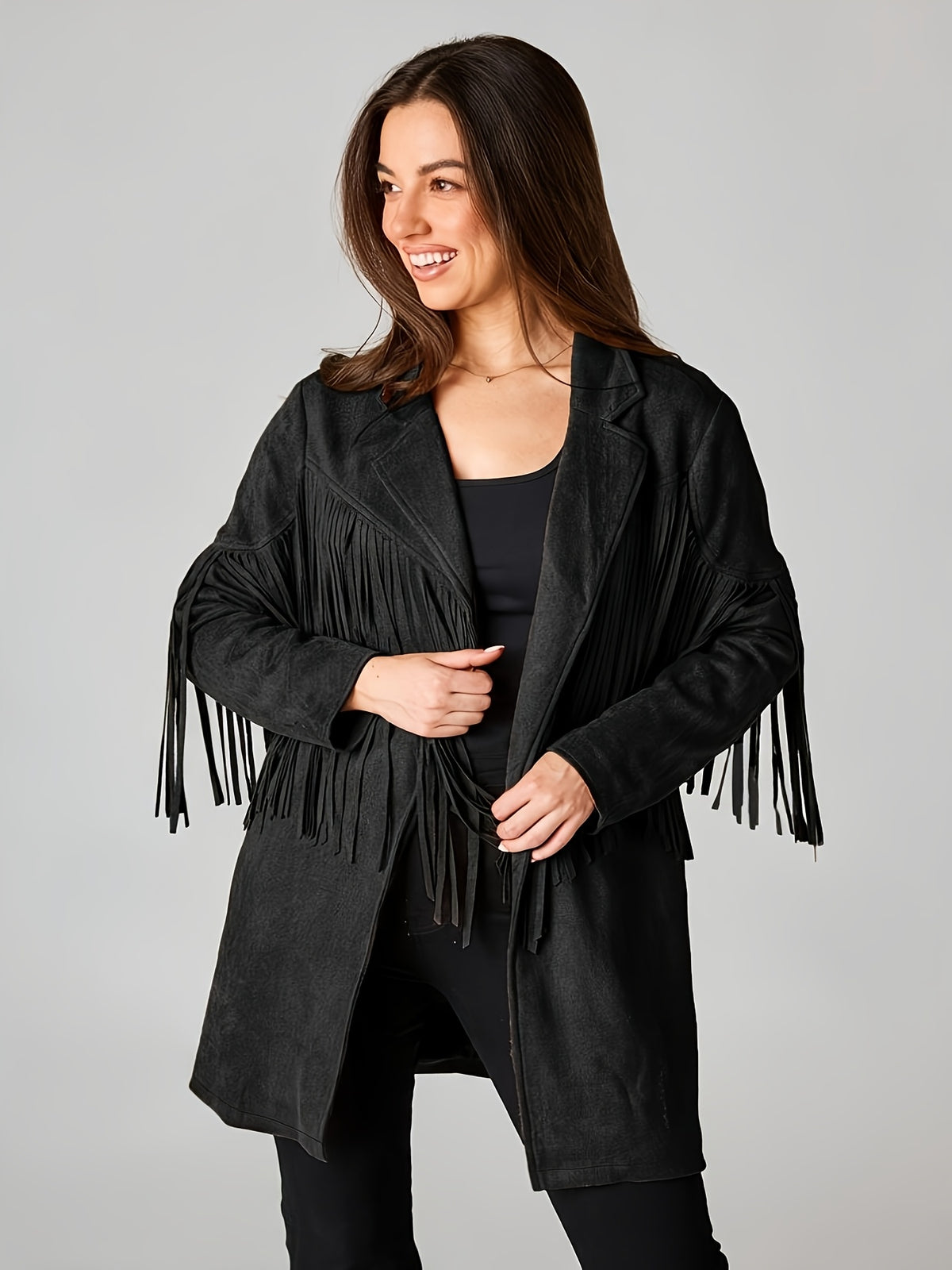 Blazer grande taille en cuir synthétique, col à revers, pompons, allure cuir — composition : 95% Polyester, 5% Élasthanne