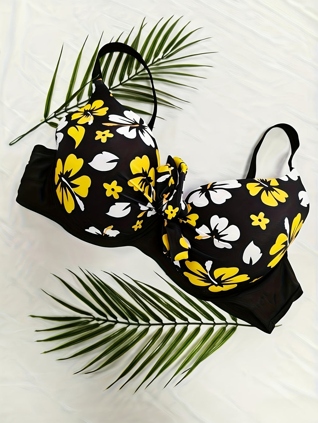 Haut de maillot de bain grande taille — Fleurs et nœud devant