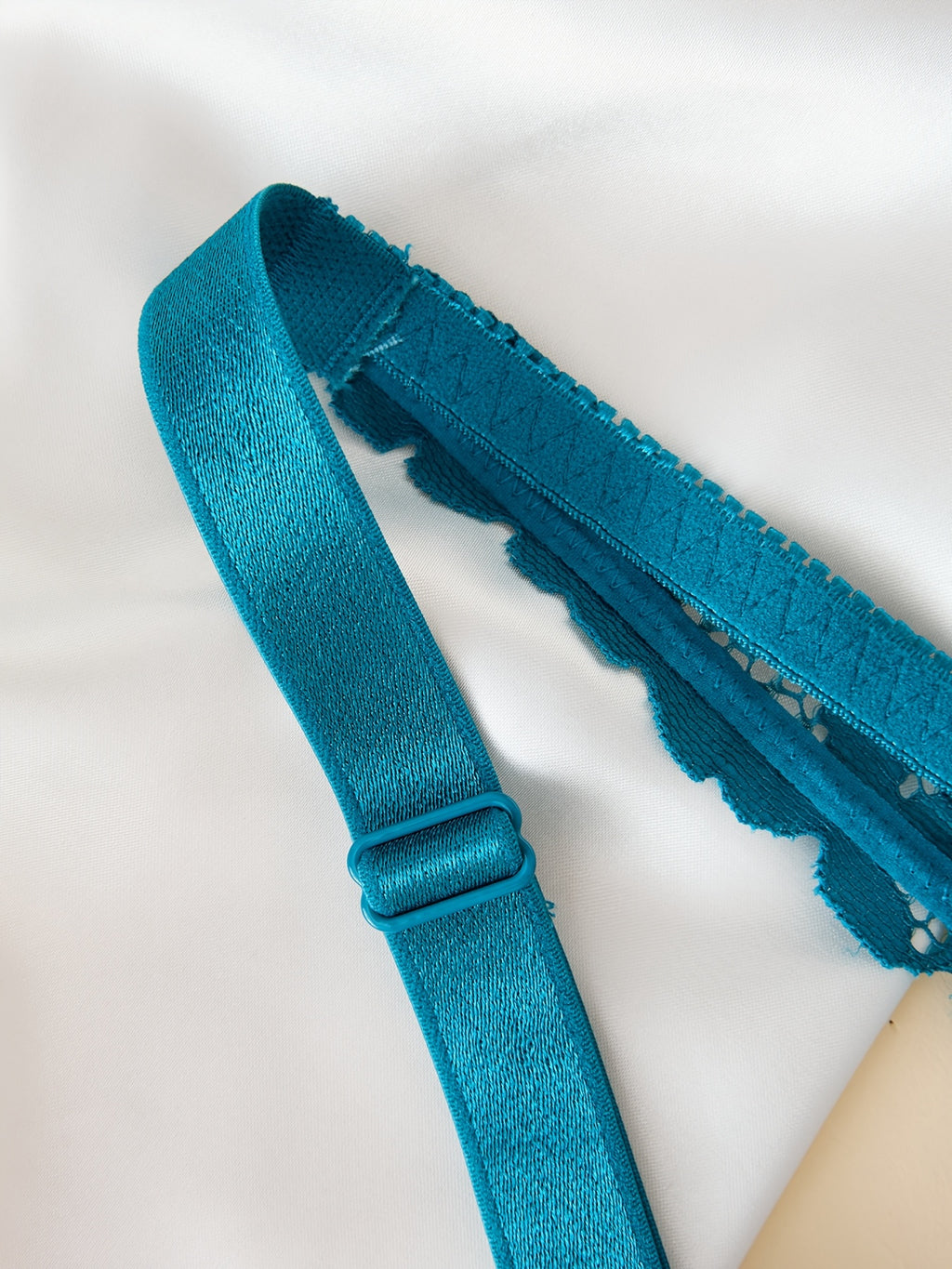 Soutien-gorge à armatures grande taille — Bleu canard, dentelle