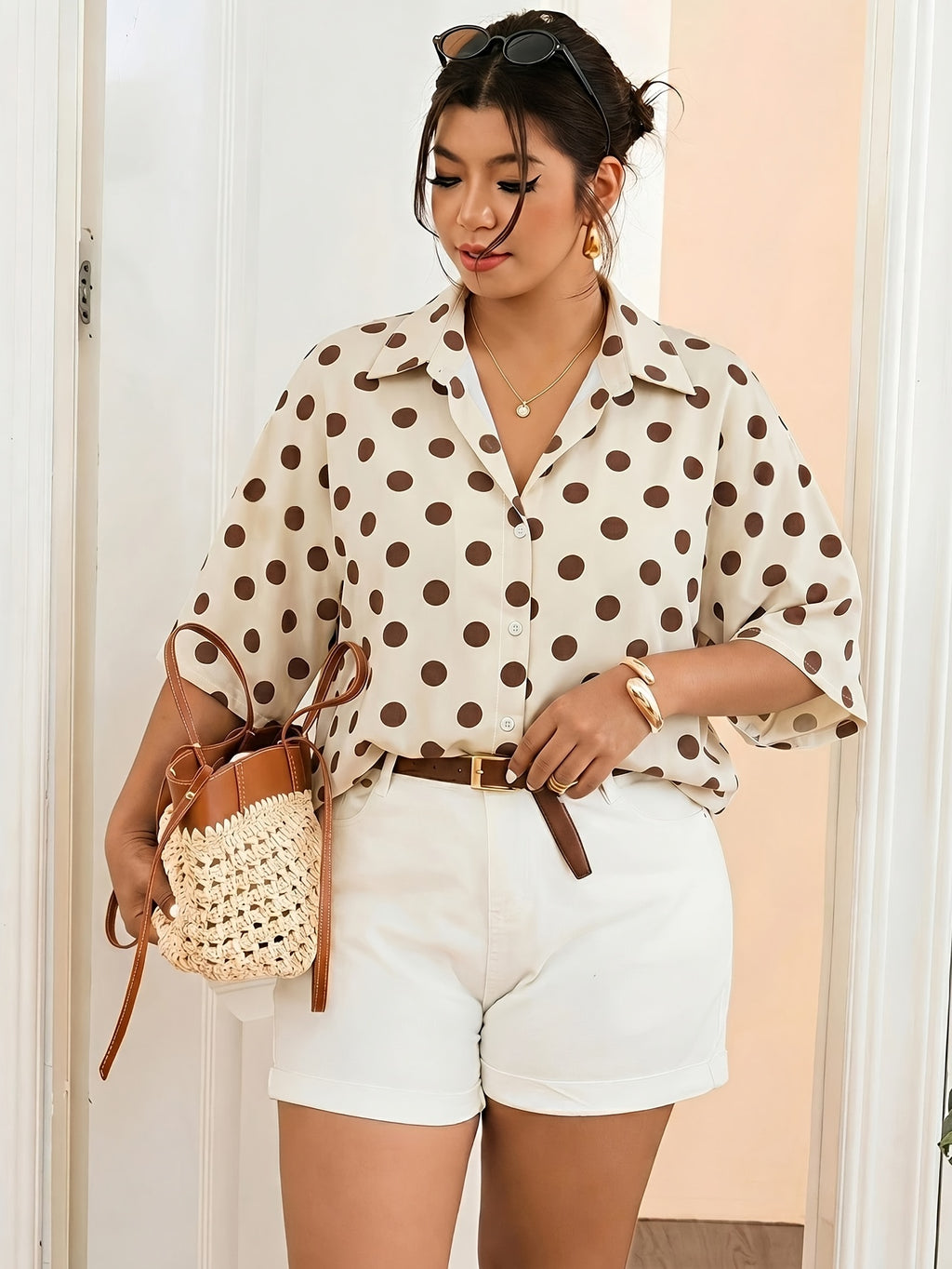 Chemise grande taille à pois, coupe oversize, manches courtes, vu de dos