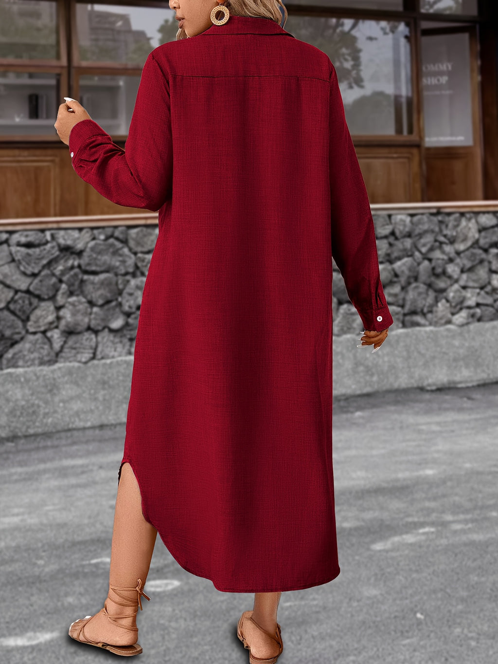 Robe grande taille, coupe ajustée, ligne nette, vue de profil