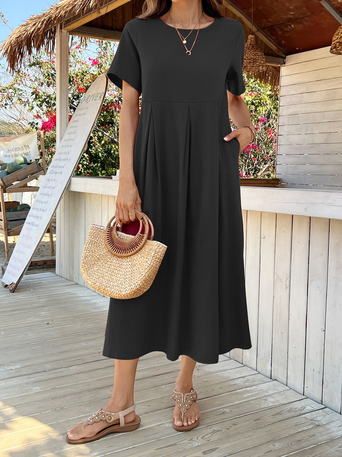 Robe longue en lin grande taille — Plis creux couchés et poches