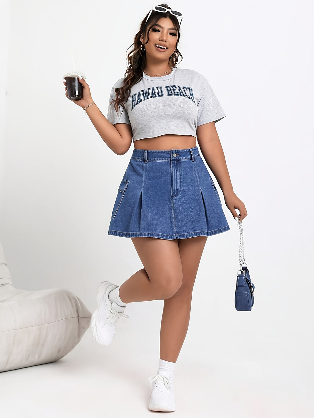 Jupe grande taille, coupe oversize, poches pratiques, tenue franche, vu de dos