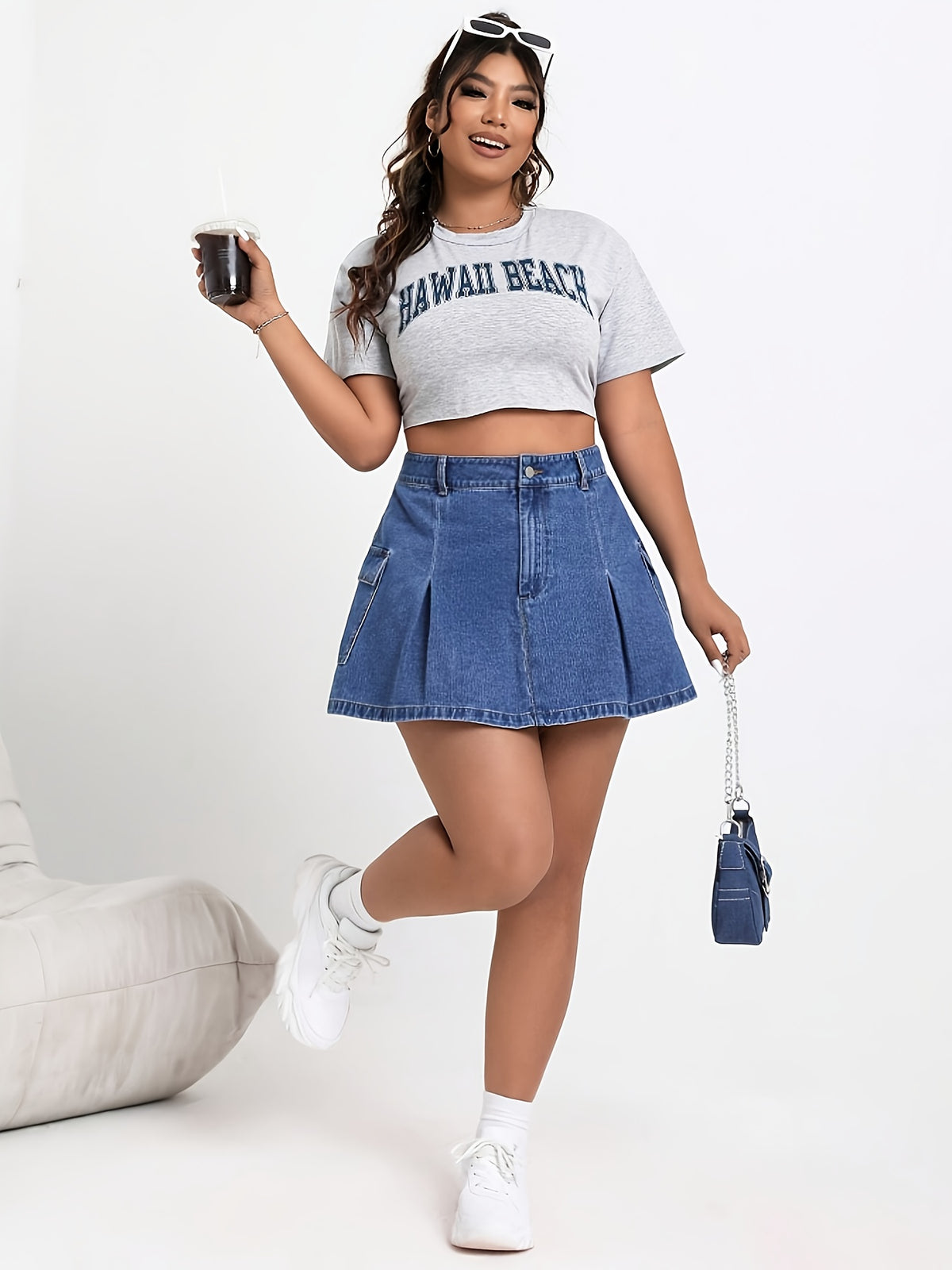 Jupe grande taille, coupe oversize, poches pratiques, tenue franche, vu de dos