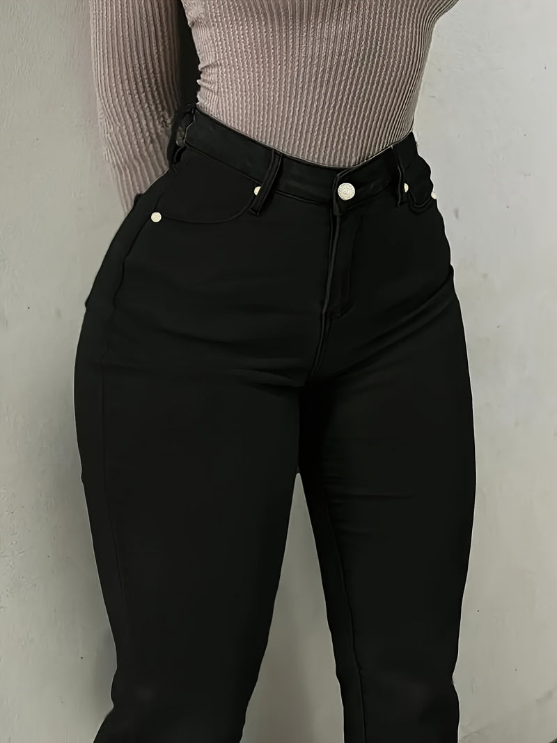 Jean grande taille, coupe évasée, toucher naturel, toutes saisons, porté de face