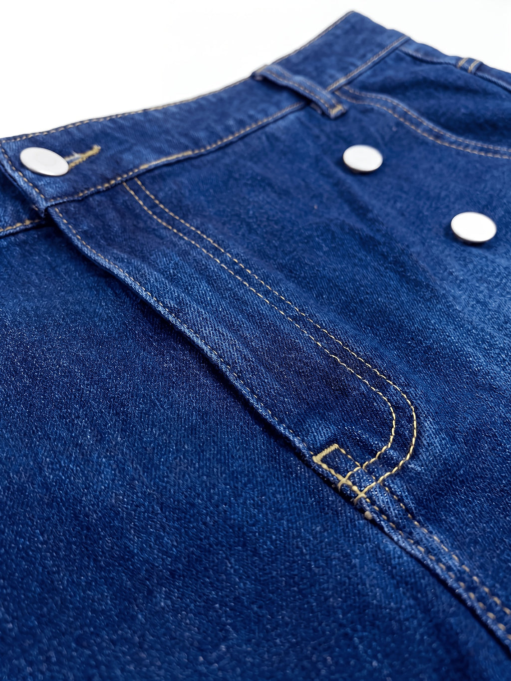 Jupe grande taille, tenue franche, forte élasticité, porté de face