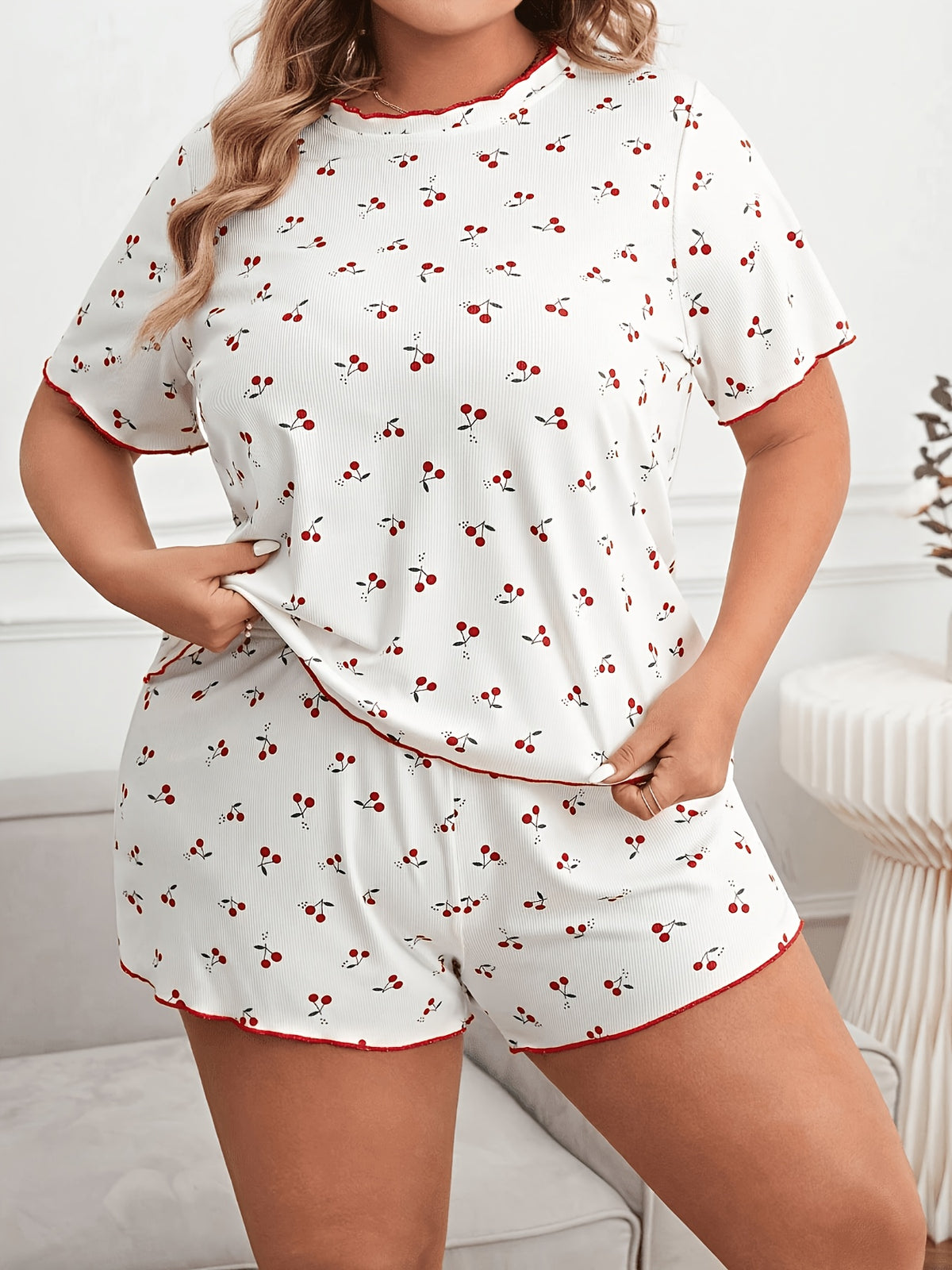 Pyjama grande taille, manches courtes, esprit décontracté Image