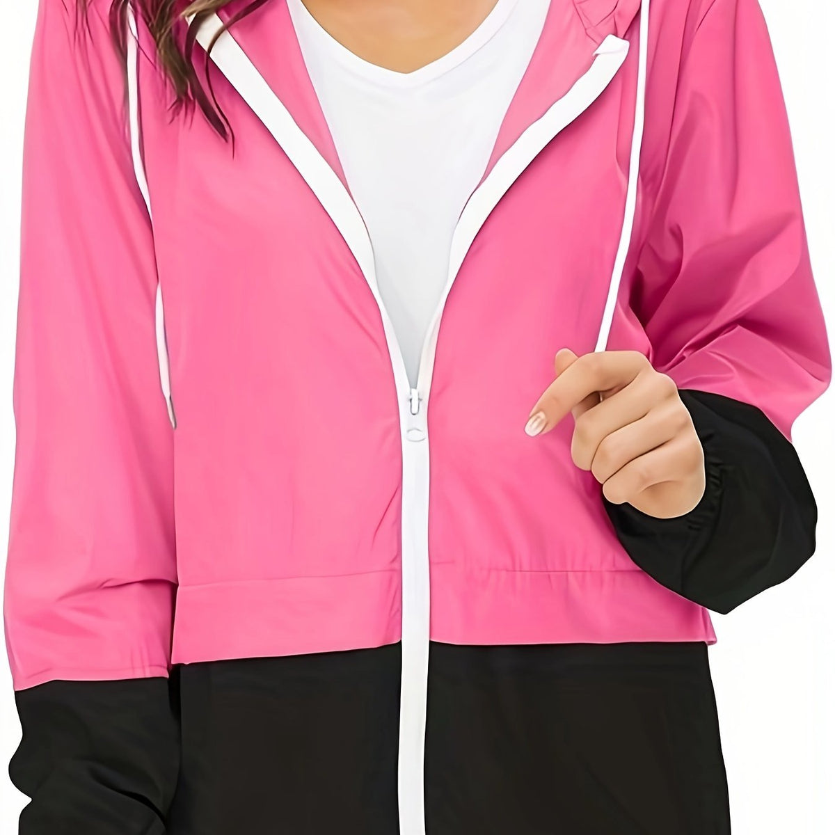 Veste grande taille, capuche, fermeture zippée, coupe-vent, tissu opaque