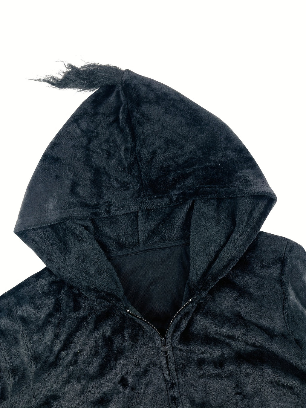 Combinaison grande taille, coupe oversize, capuche, chaleur d'hiver, détail du tissu