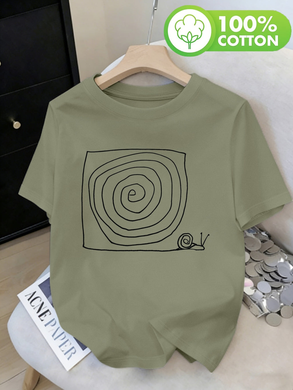 T-shirt grande taille, coupe ample, col rond, manches courtes, visuel produit