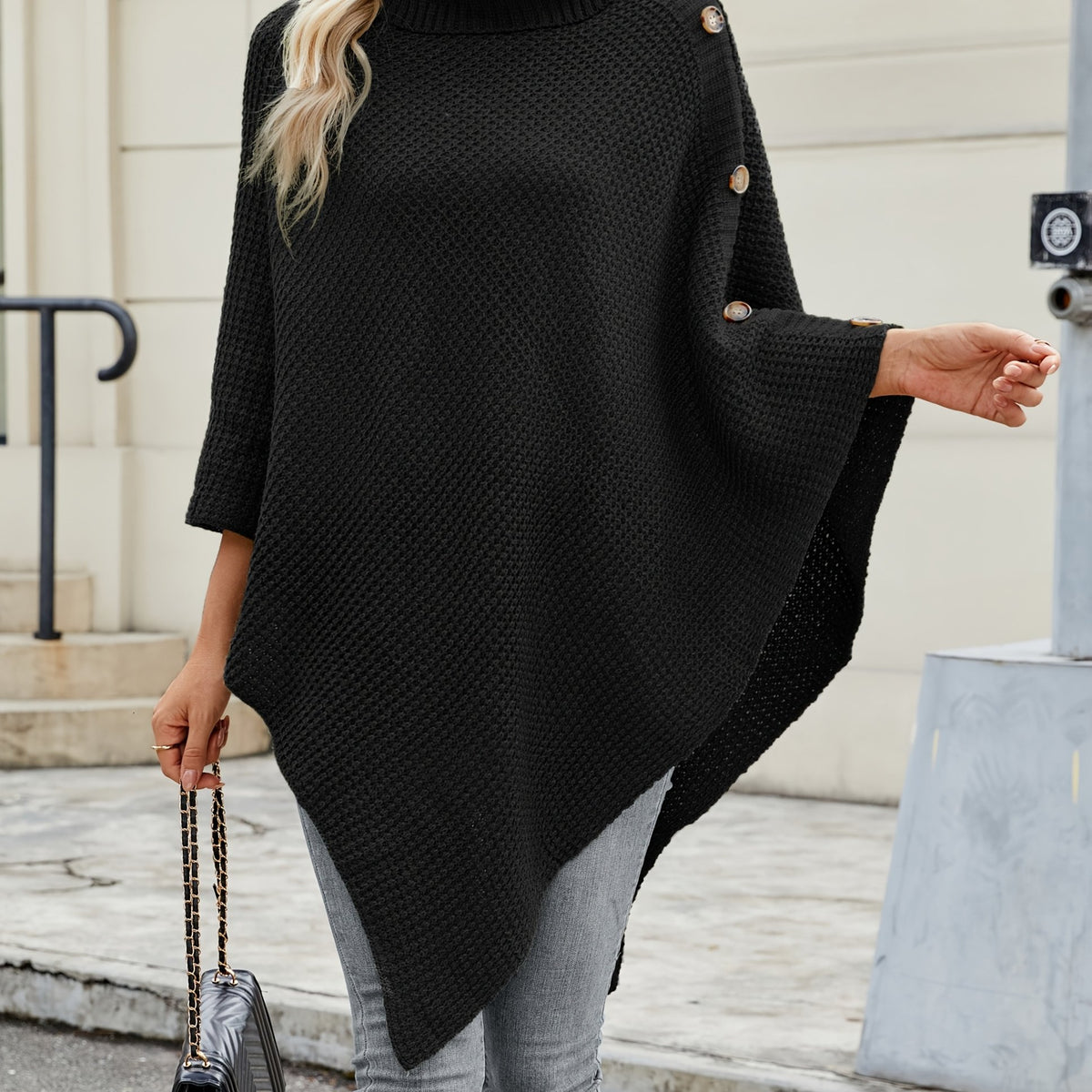 Pull grande taille en maille, maille souple — composition : 70% Polyester, 30% Acrylique Image