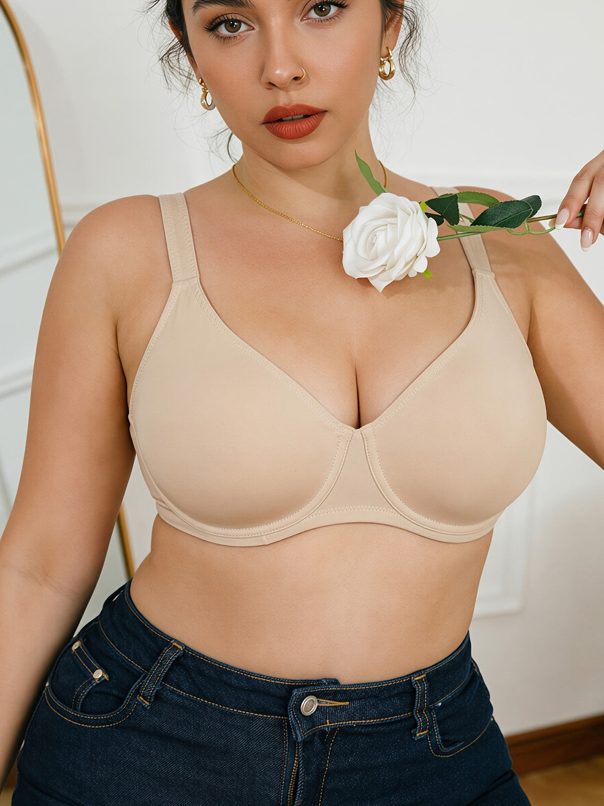 Soutien-gorge grande taille — Deux tissus et zéro relief