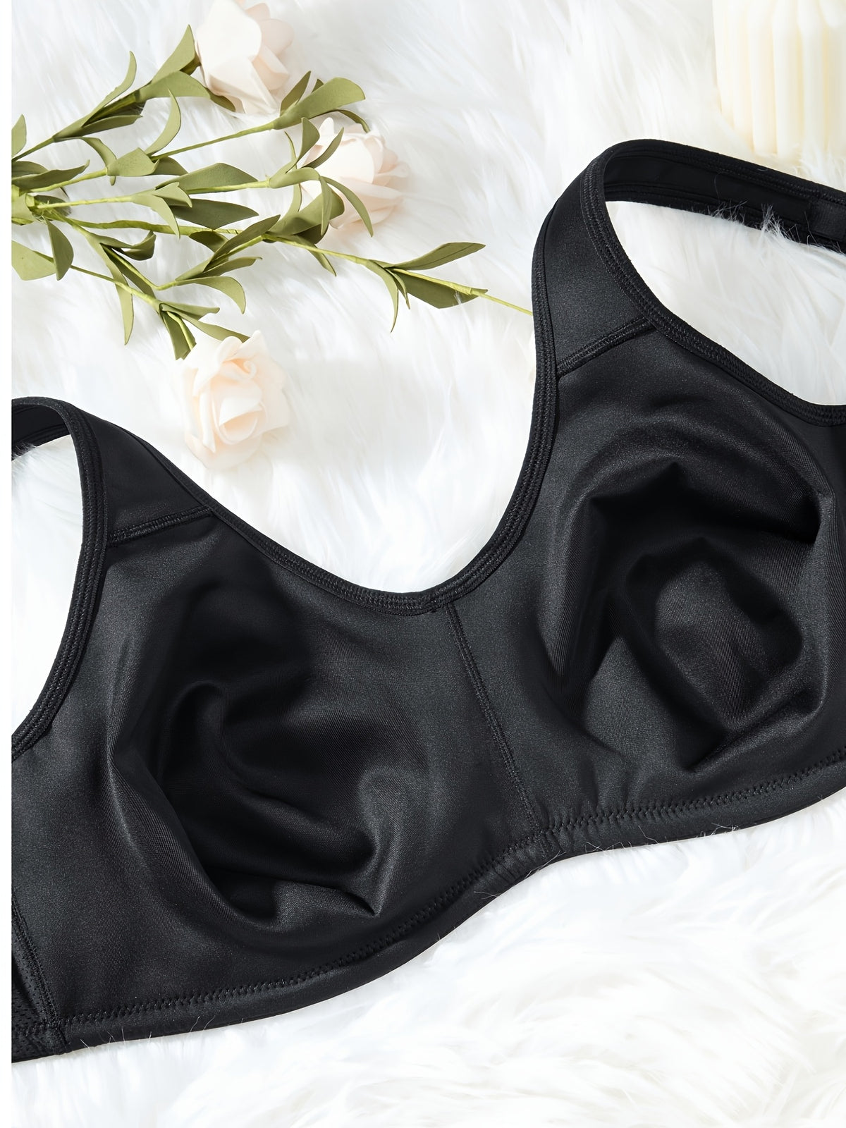 Soutien-gorge grande taille — Crochet plat sur la bretelle