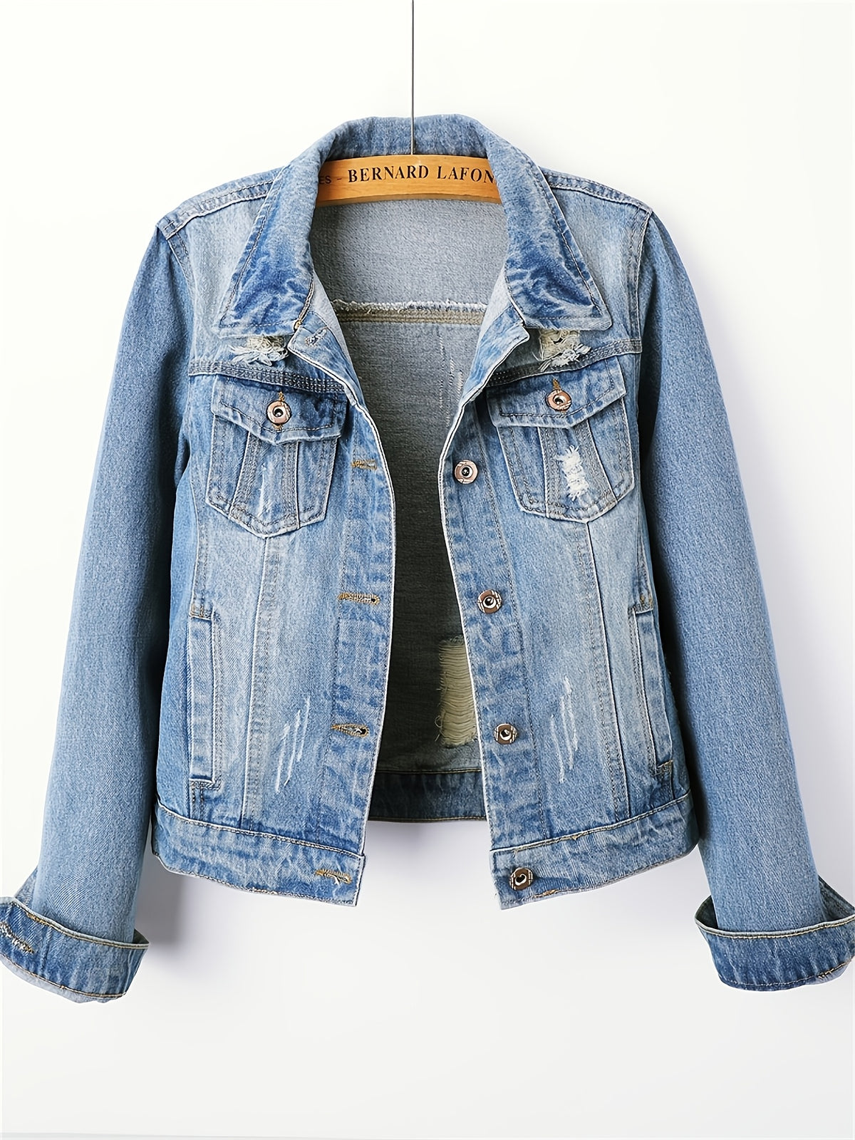 Veste grande taille, coupe ample, poches plaquées, manches longues — composition : 65% Nylon, 18% Viscose, 17% Polyester