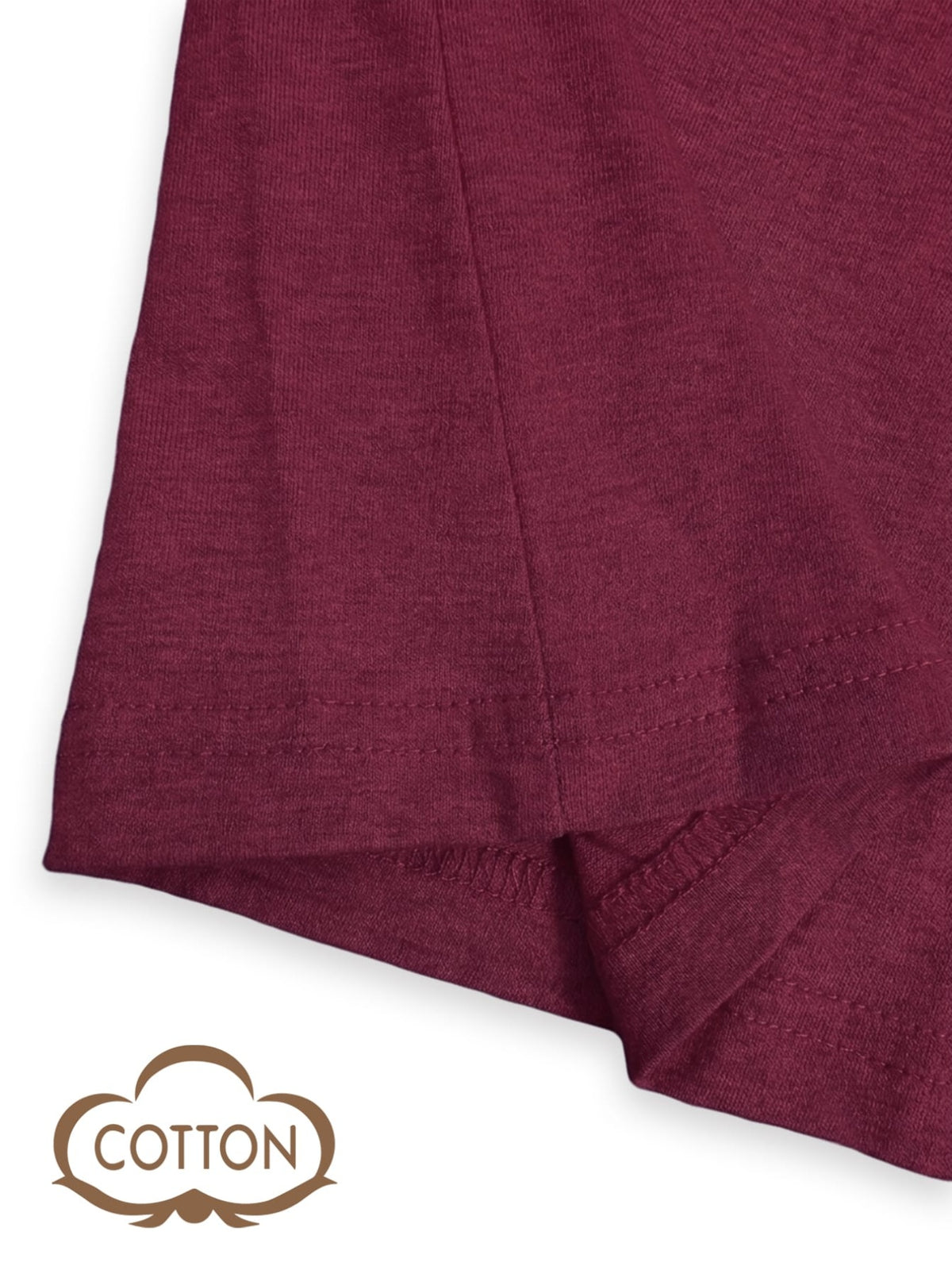 T-shirt grande taille, coupe ample, manches longues, toucher naturel, gros plan