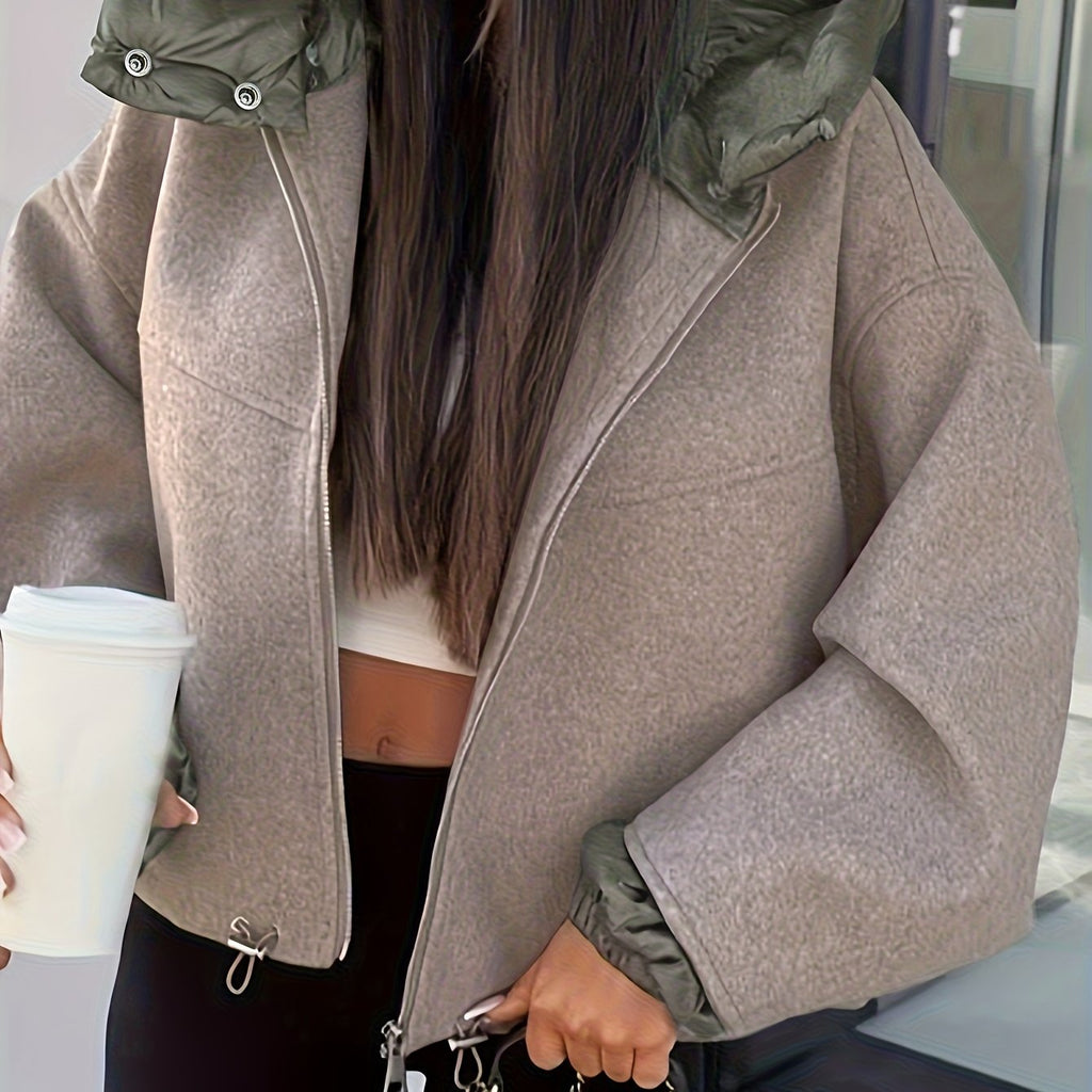 Manteau grande taille, coupe oversize, capuche, matelassé — matière : polyester