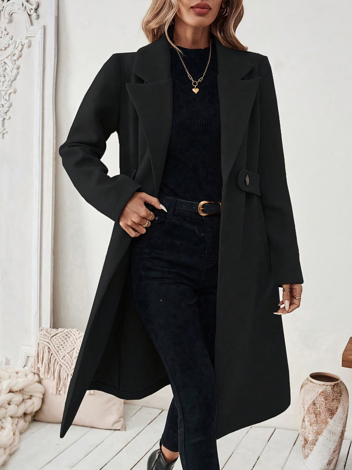 Manteau grande taille, boutonnage, poches pratiques, chaleur d'hiver, vue de profil