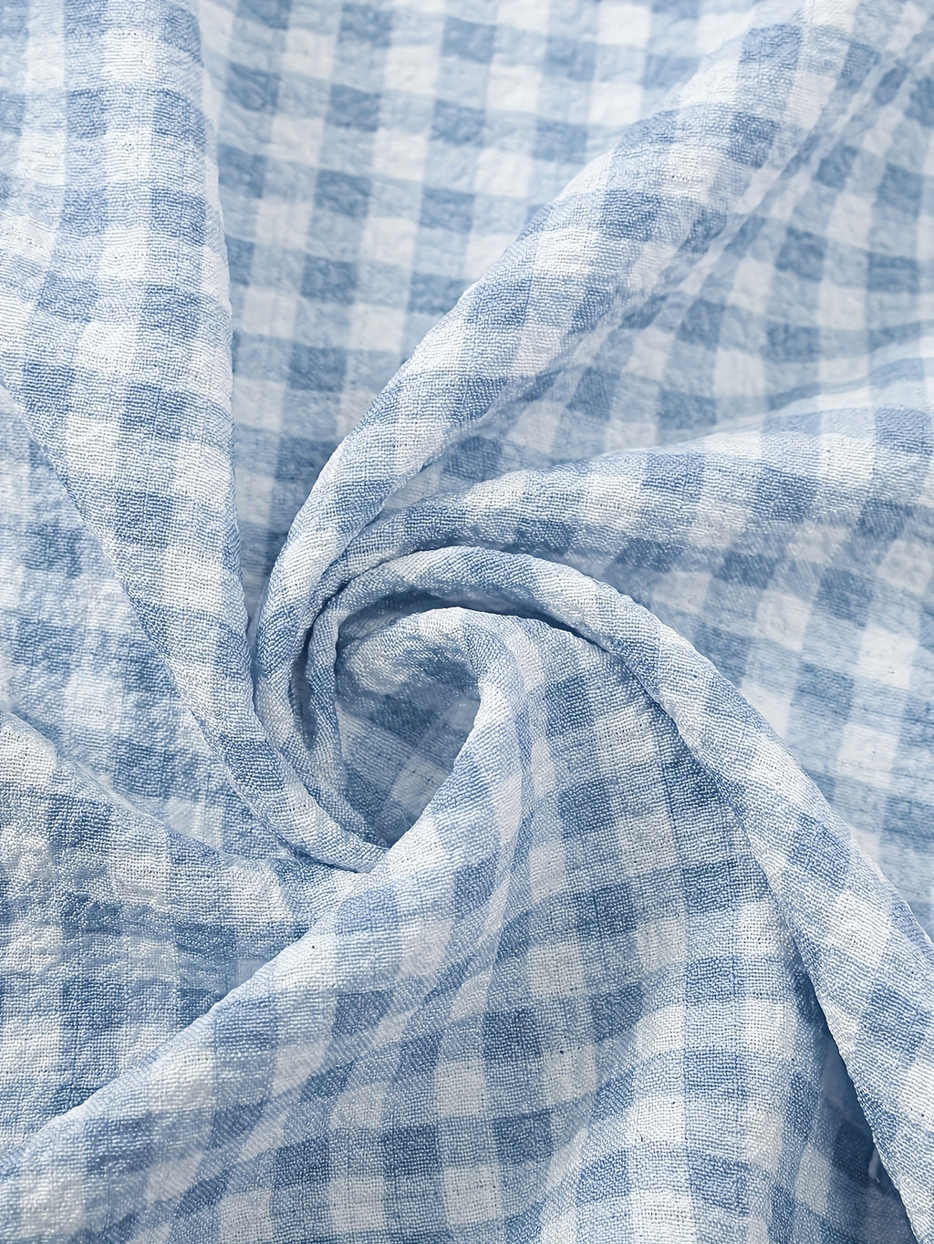 Pyjama grande taille à carreaux, manches courtes, mise en situation