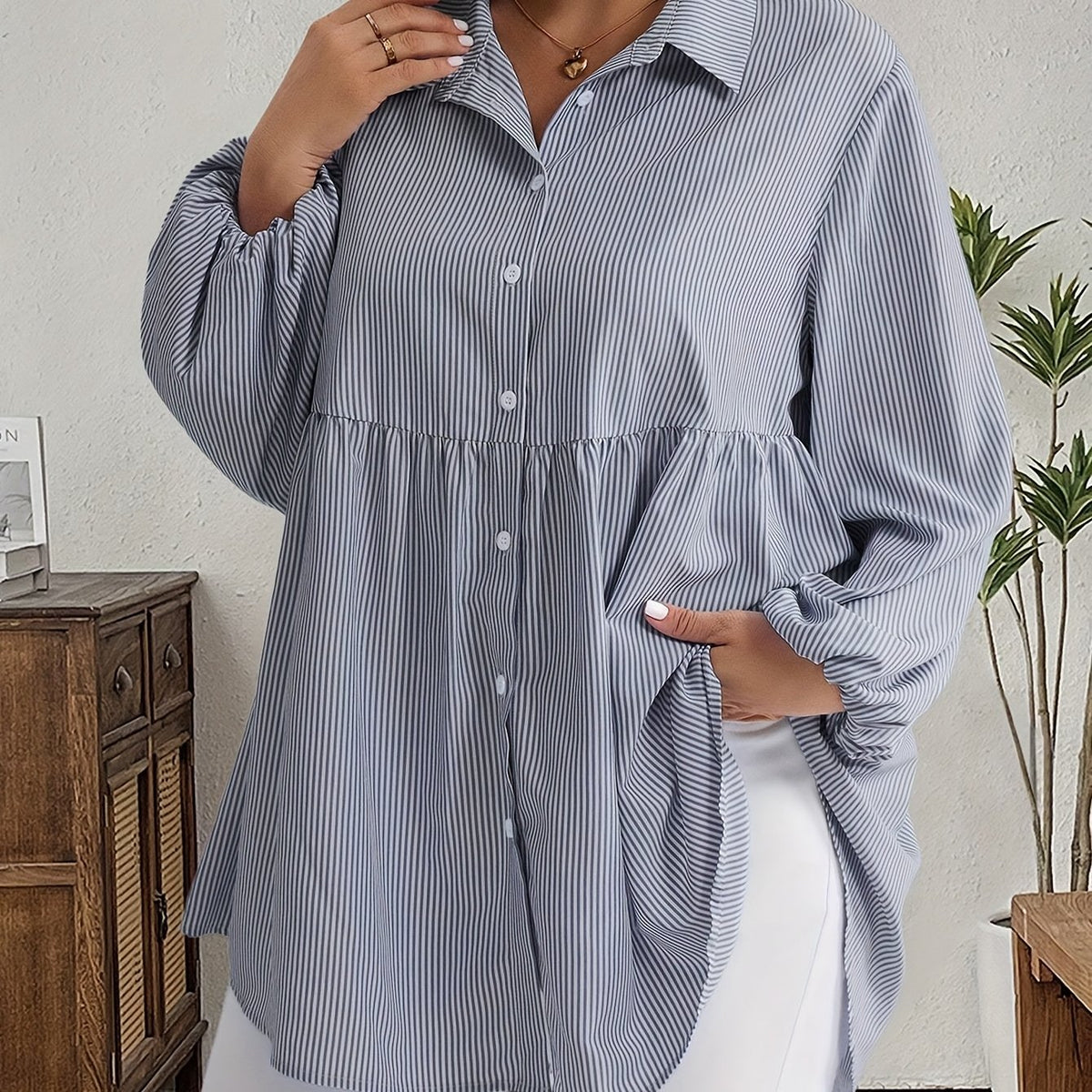 Chemise grande taille à rayures, col polo, vu de dos