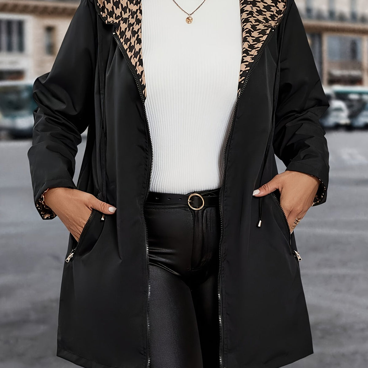 Manteau grande taille, coupe oversize, tissu opaque
