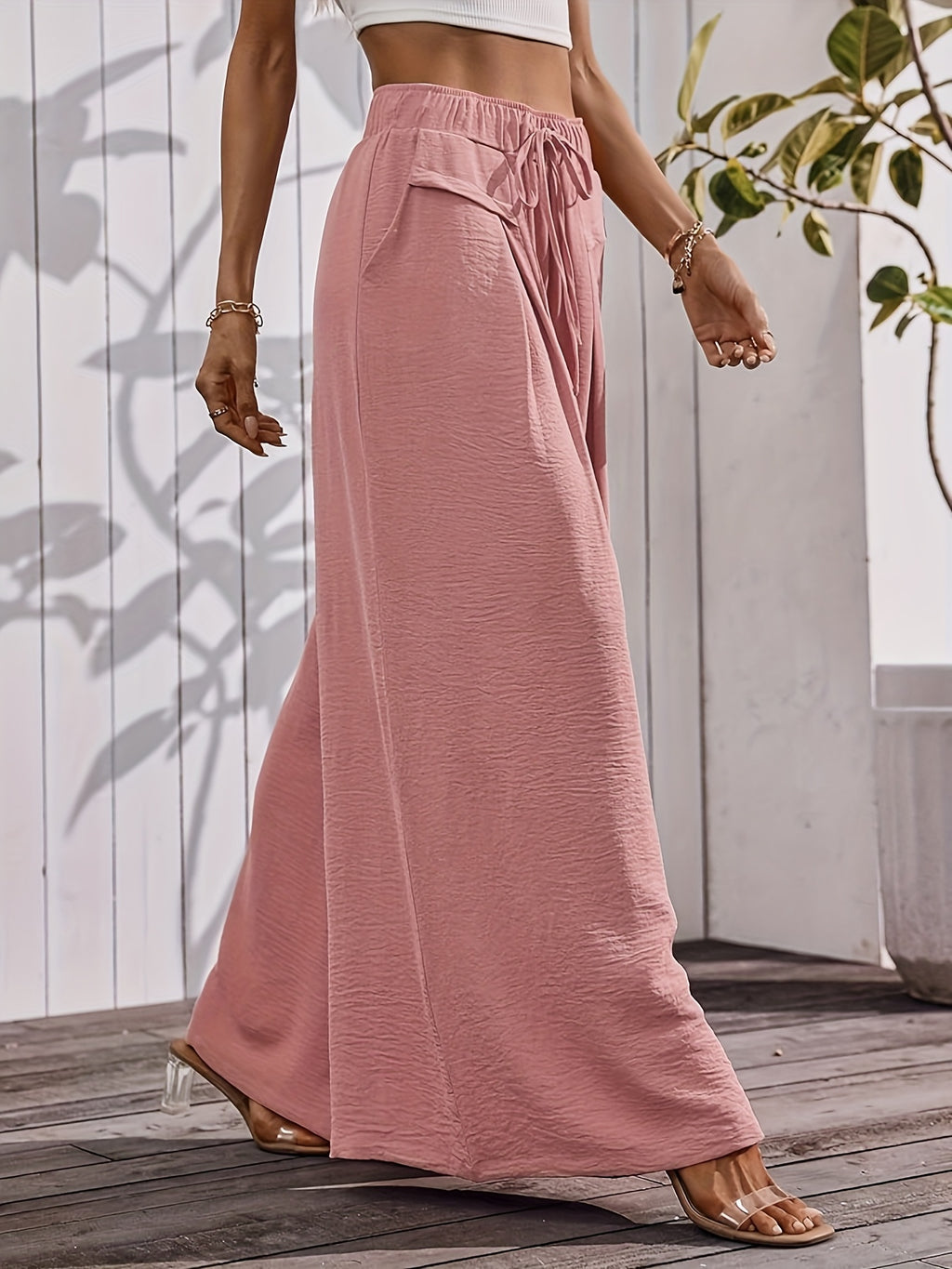 Pantalon grande taille, coupe évasée, cordon de serrage, visuel produit