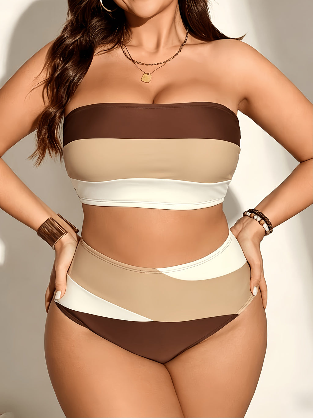 Bikini bandeau grande taille — Bandes camel ou vert d'eau