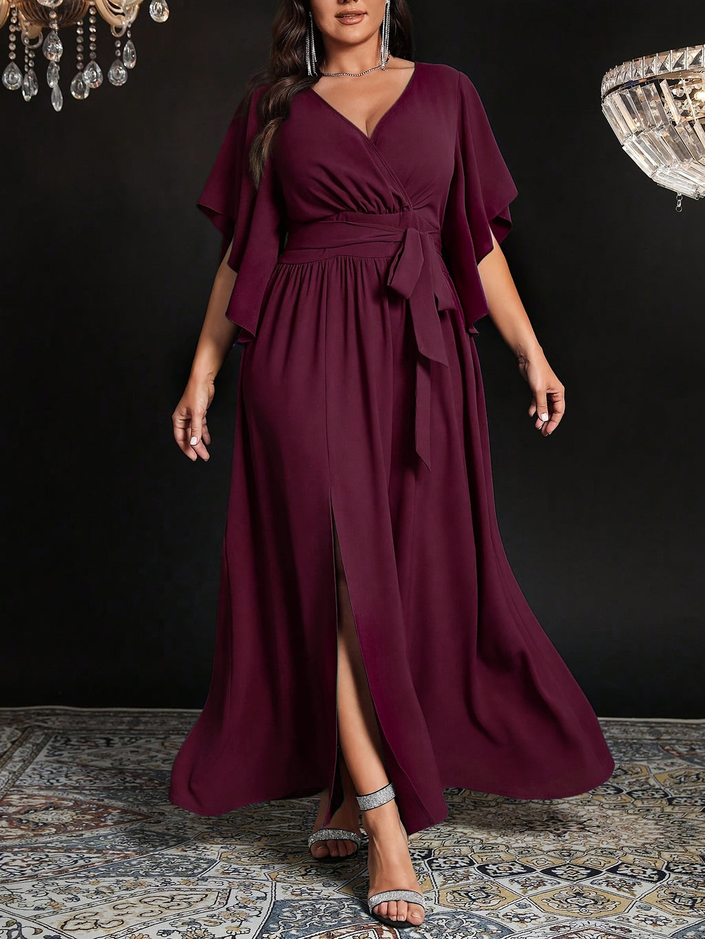 Robe de soirée grande taille — Fente frontale et nœud de taille