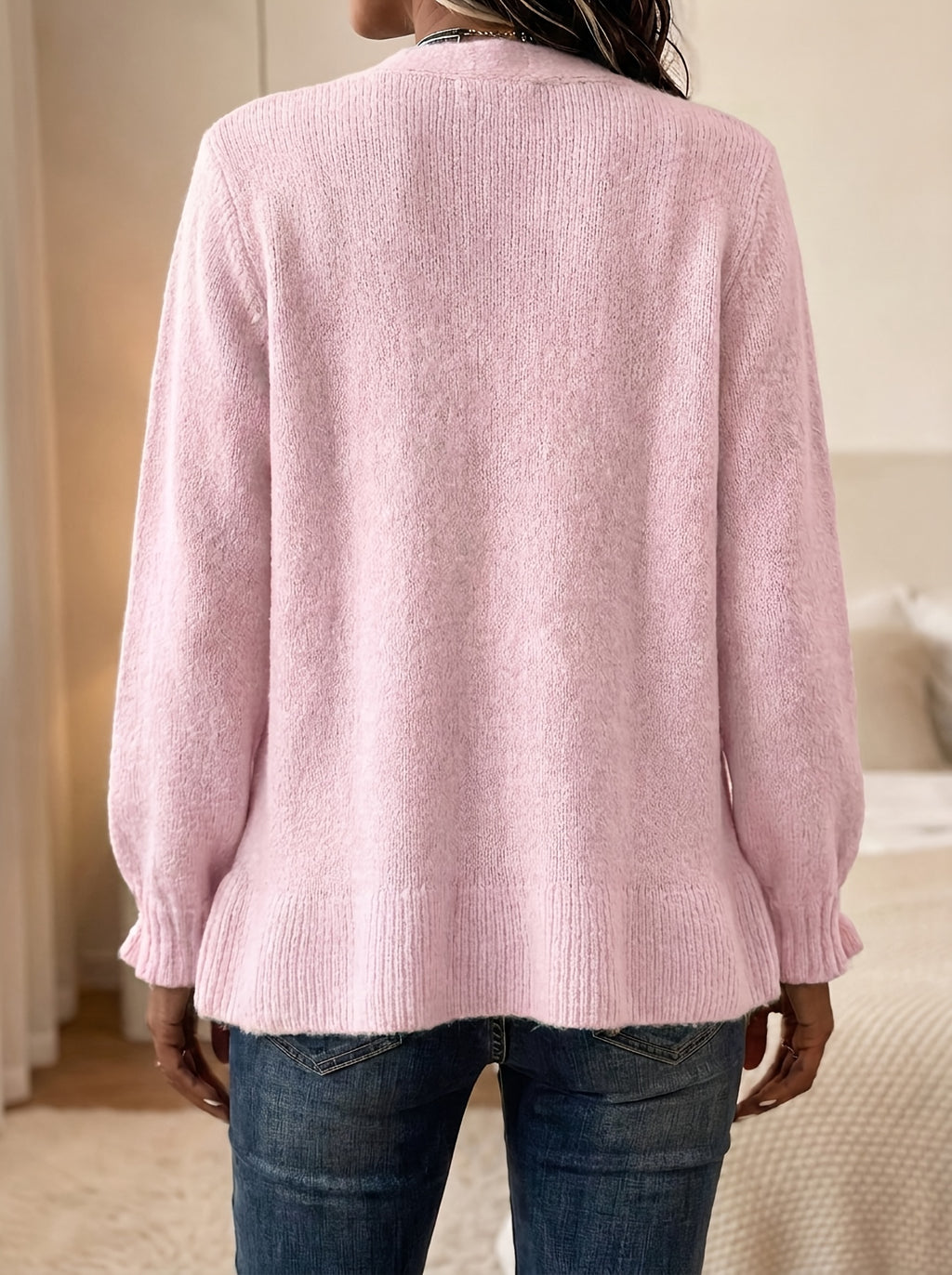 Cardigan grande taille, coupe ample, volants, manches longues, vue de profil